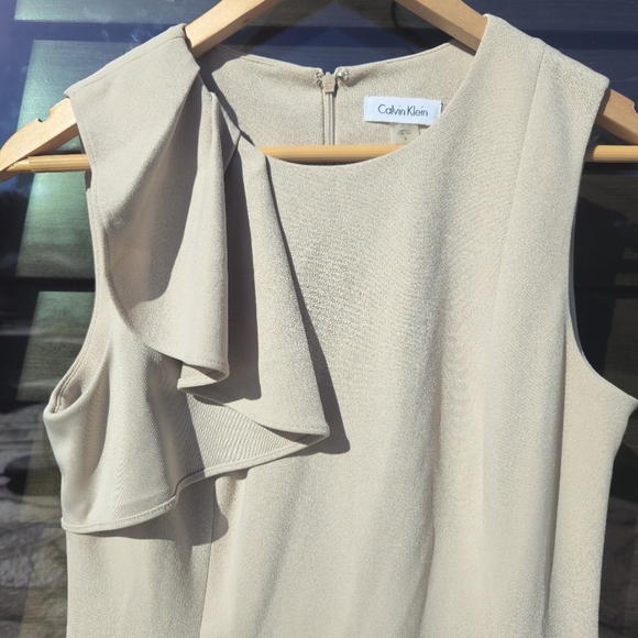 Nude minimalist dress with one shoulder ruffle knee length Calvin Klein Sz 6 021 - Picture 4 of 7